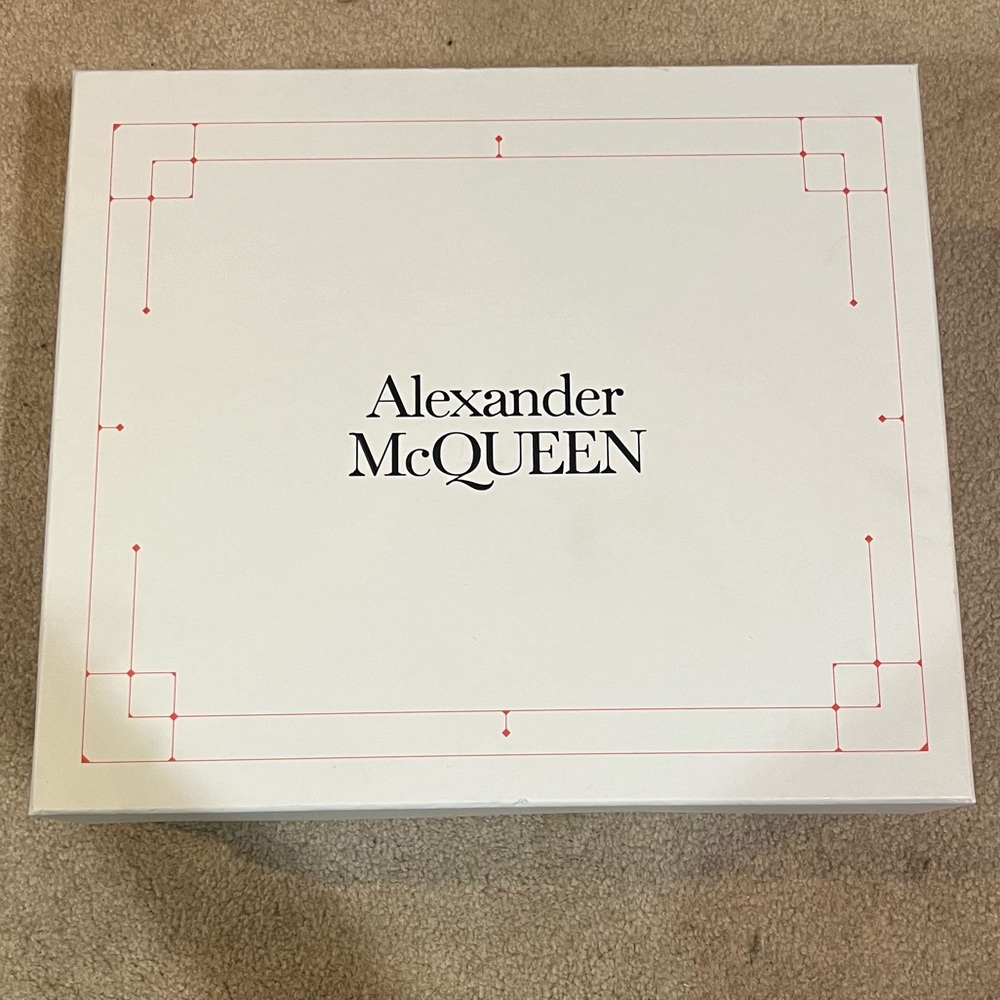 Designer Alexander McQueen Puffer Sneaker